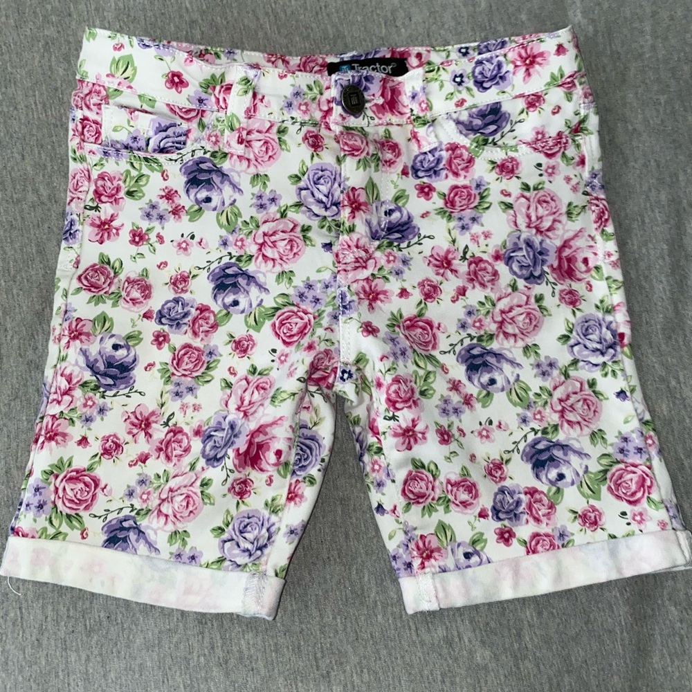 Girl shorts